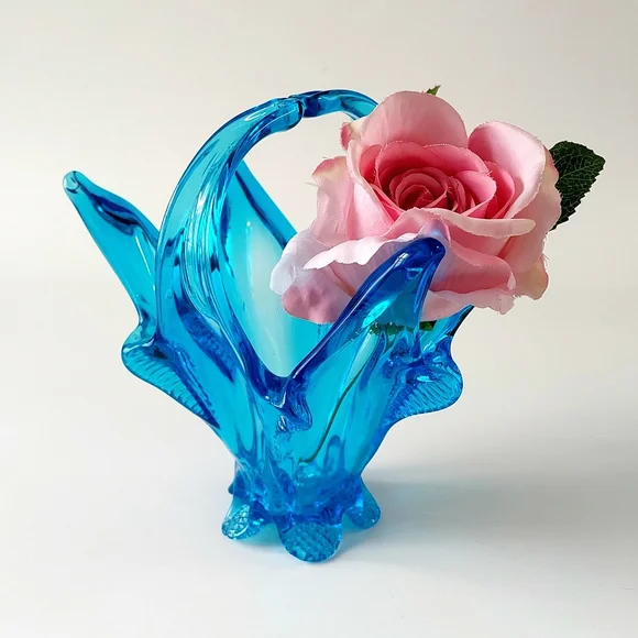 Chalet Glass Blue Freeform Collectible 7.5-inch | MCM Hand Blown Art Glass - Picture 3 of 13